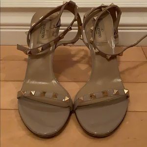 Valentino Rockstud Sandel